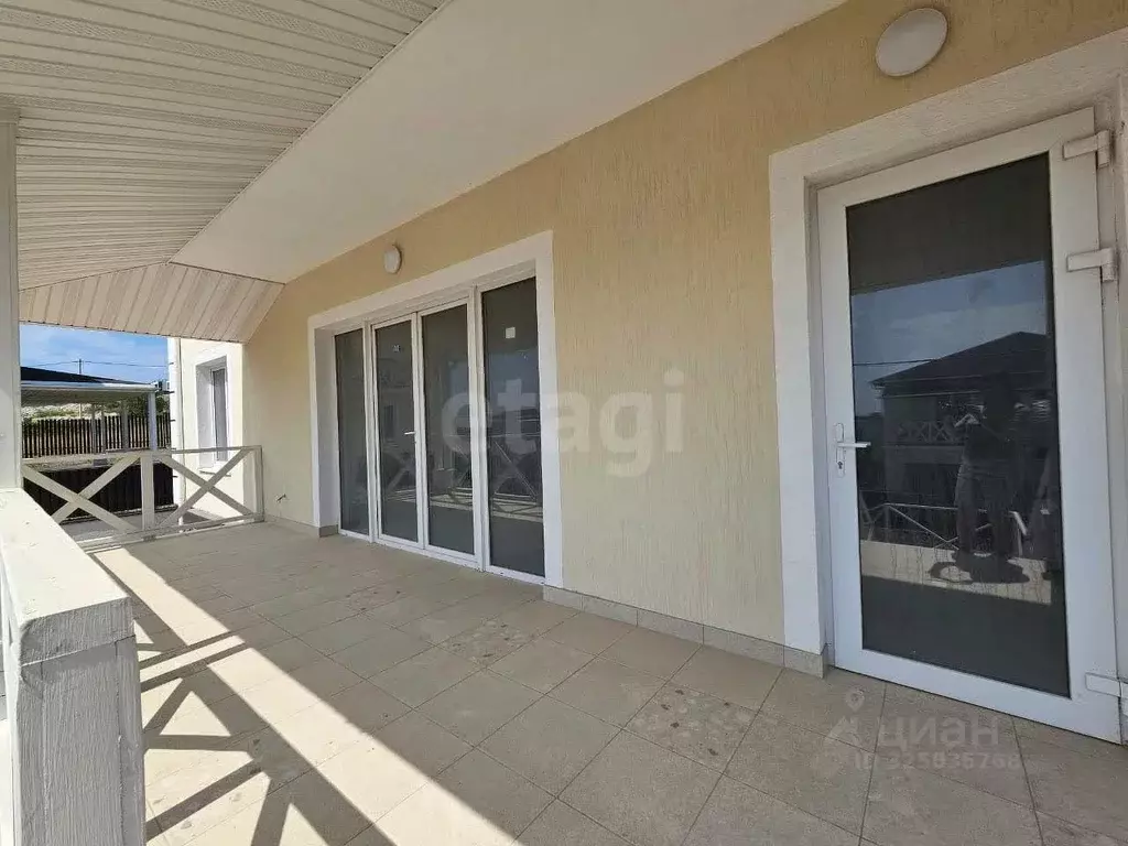 Дом в Краснодарский край, Геленджик Персиковый сад мкр,  (260 м) - Фото 1