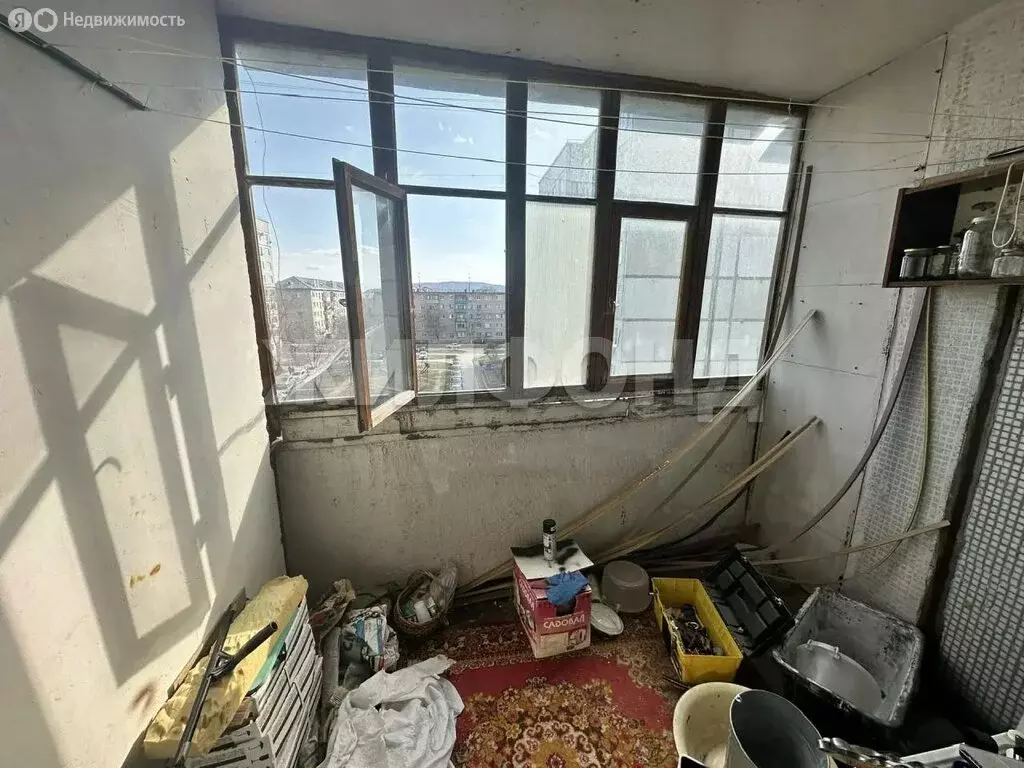 3-комнатная квартира: село Верхнее Санчелеево, улица Макарова, 22 ... - Фото 1