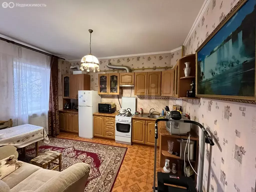 2-комнатная квартира: Калининград, улица Маршала Борзова, 103Б (61.5 ... - Фото 1