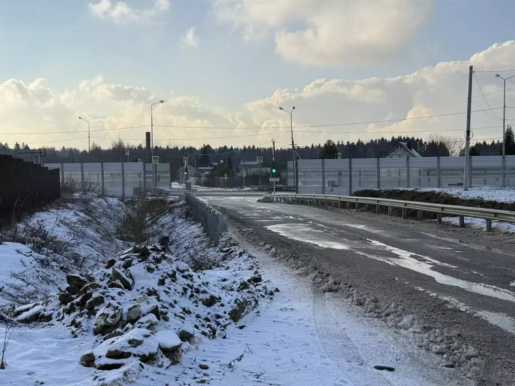 Участок в Московская область, Сергиево-Посадский городской округ, с. ... - Фото 1