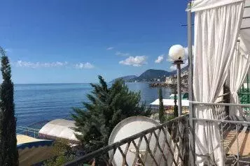 2-к кв. Крым, Алушта ш. Судакское, 4А (40.0 м) - Фото 0
