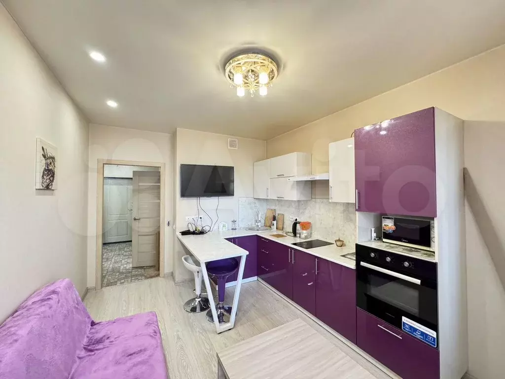 1-к. квартира, 40 м, 4/17 эт. - Фото 0