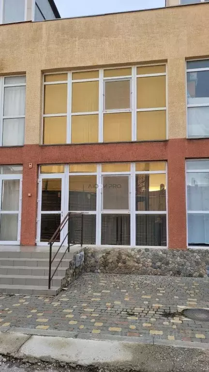 2-к кв. Крым, Евпатория ул. Симферопольская, 94 (63.0 м) - Фото 1