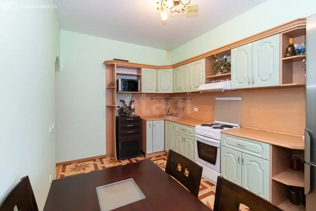 1-комнатная квартира: Тюмень, улица Мельникайте, 71 (40 м) - Фото 1