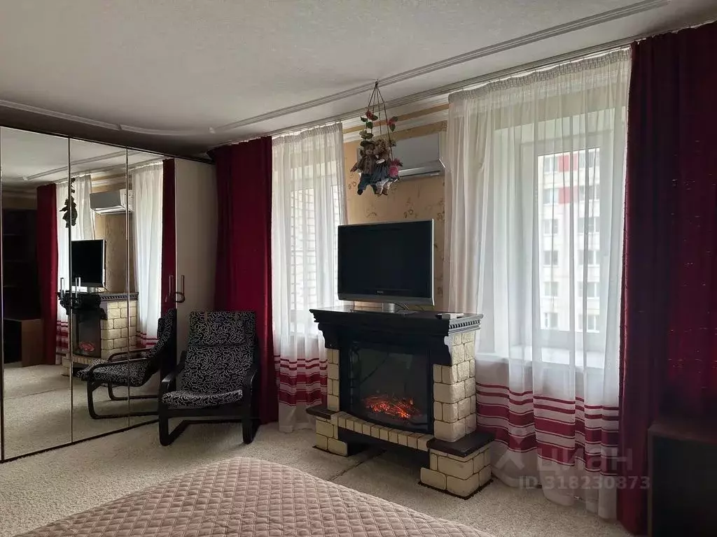 2-к кв. Псковская область, Псков ул. Рокоссовского, 18 (66.0 м) - Фото 2