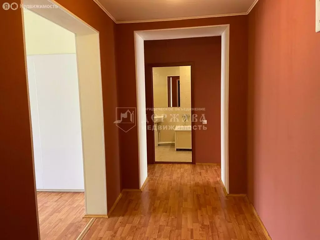 2-комнатная квартира: Кемерово, Советский проспект, 42 (60 м) - Фото 0