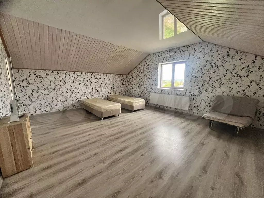1-к. квартира, 40 м, 3/3 эт. - Фото 0