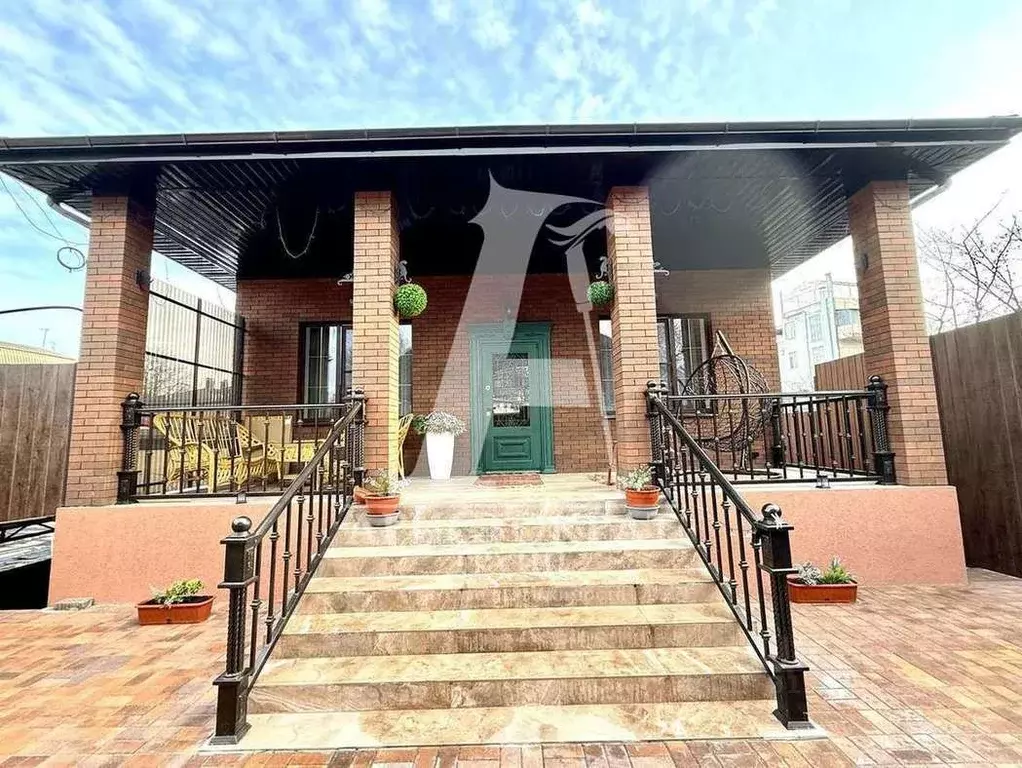 Дом в Ставропольский край, Пятигорск ул. Рожанского, 18 (311 м) - Фото 1