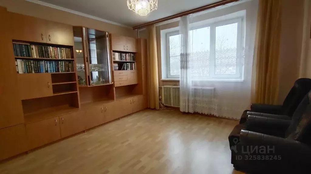 2-к кв. Смоленская область, Смоленск Автозаводская ул., 33 (51.0 м) - Фото 1