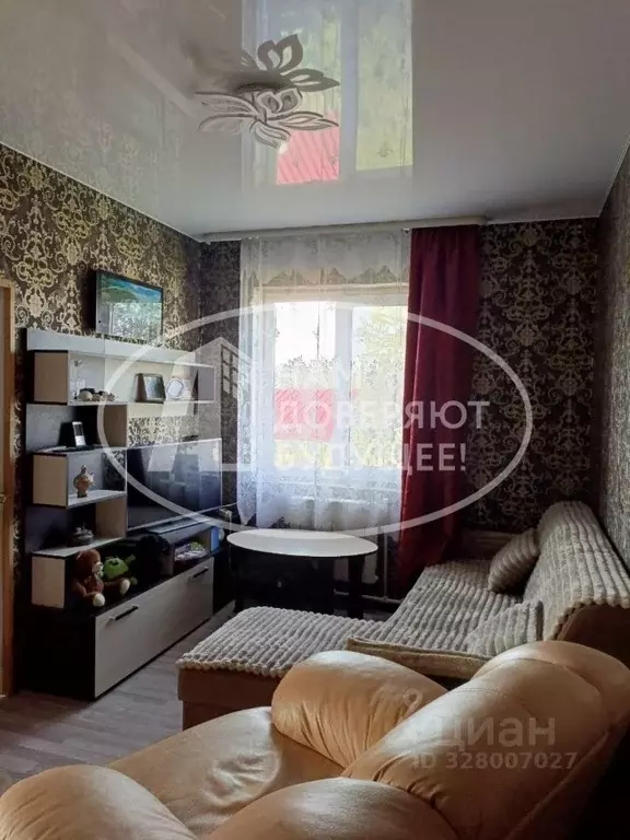 Дом в Пермский край, Кунгурский муниципальный округ, пос. Шадейка ул. ... - Фото 1