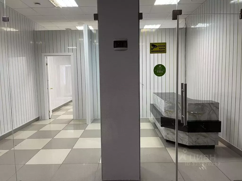 Помещение свободного назначения в Тверская область, Тверь ул. ... - Фото 1