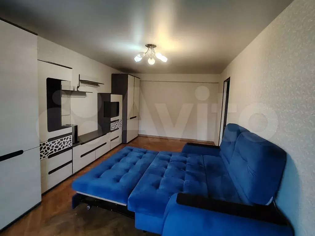 1-к. квартира, 32 м, 6/8 эт. - Фото 0