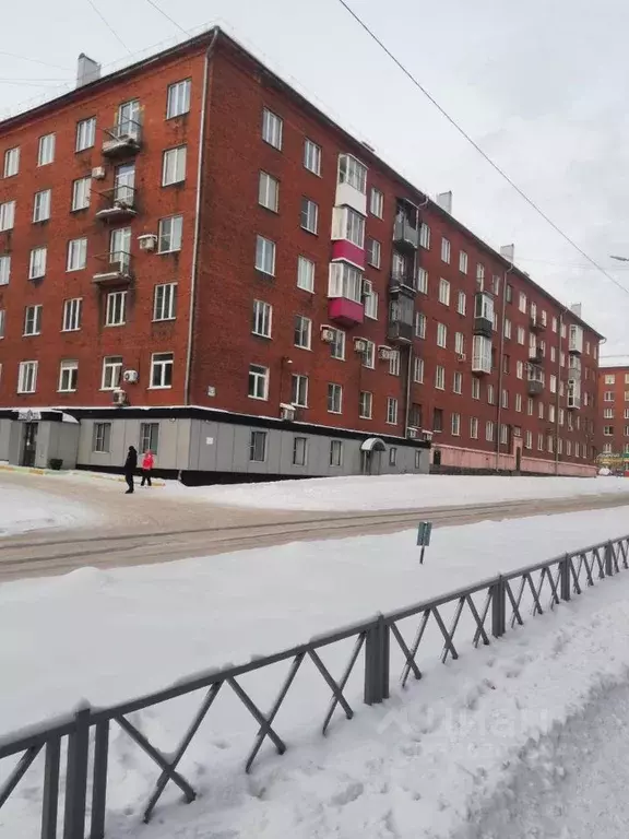 3-к кв. Кемеровская область, Новокузнецк ул. Бугарева, 19 (74.4 м) - Фото 1