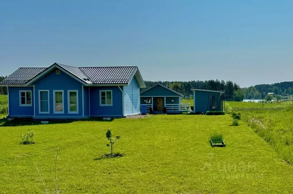 Дом в Карелия, Сортавальский муниципальный округ, пос. Ламберг ул. ... - Фото 0