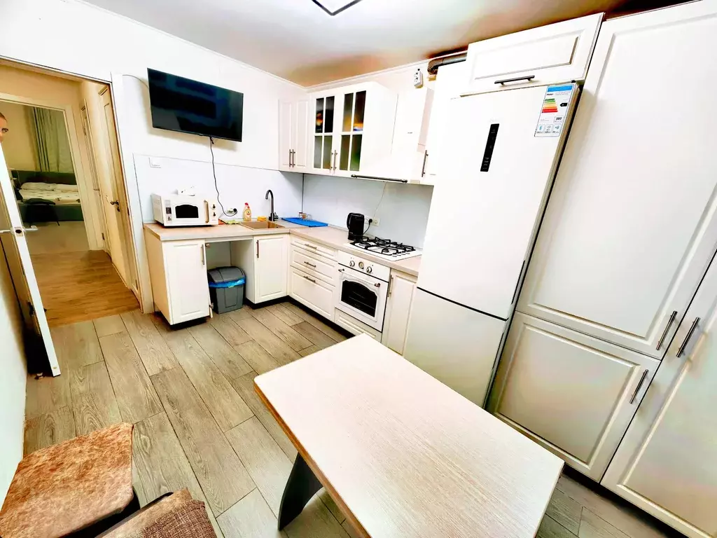 Продаётся 2-к квартира, 561 м - Фото 0