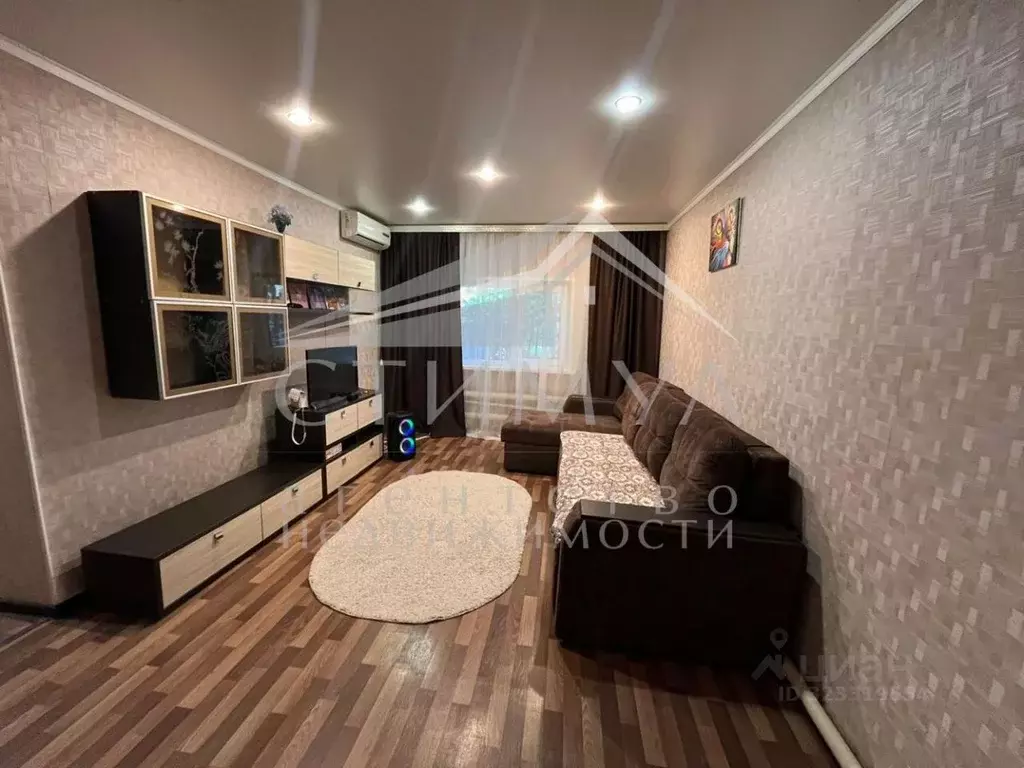 Дом в Саратовская область, Советский район, Золотостепское ... - Фото 1