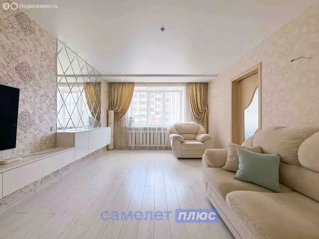 2-комнатная квартира: Чебоксары, улица Юрия Гагарина, 29 (87.8 м) - Фото 1