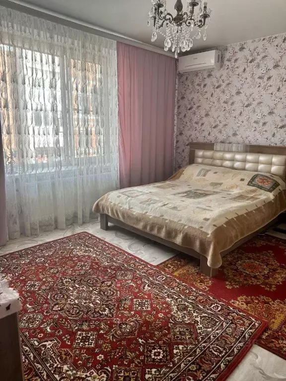 2-к кв. Волгоградская область, Волгоград ул. 35-й Гвардейской Дивизии, ... - Фото 1