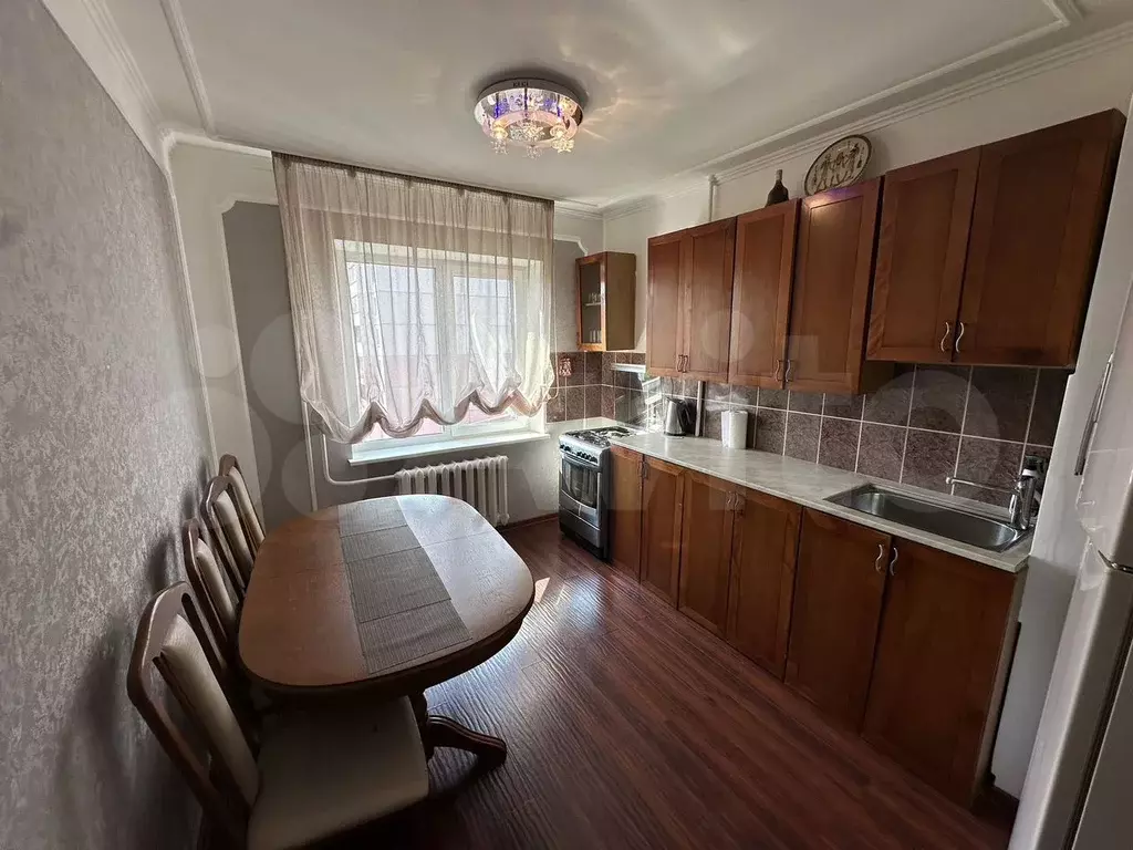 3-к. квартира, 70 м, 8/9 эт. - Фото 1