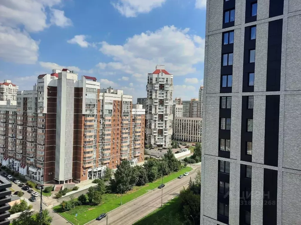 2-к кв. Москва Винницкая ул., 8к4 (72.5 м) - Фото 0