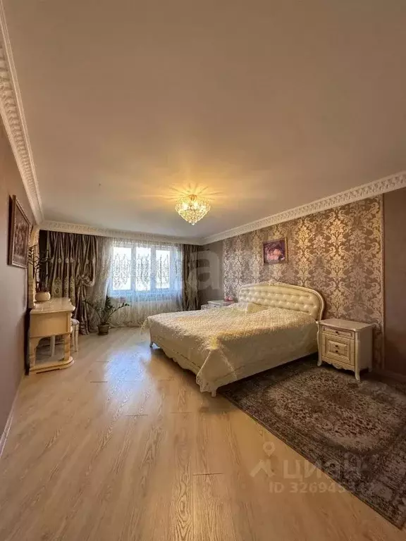 4-к кв. Северная Осетия, Владикавказ Московское ш., 3Ж (236.0 м) - Фото 1