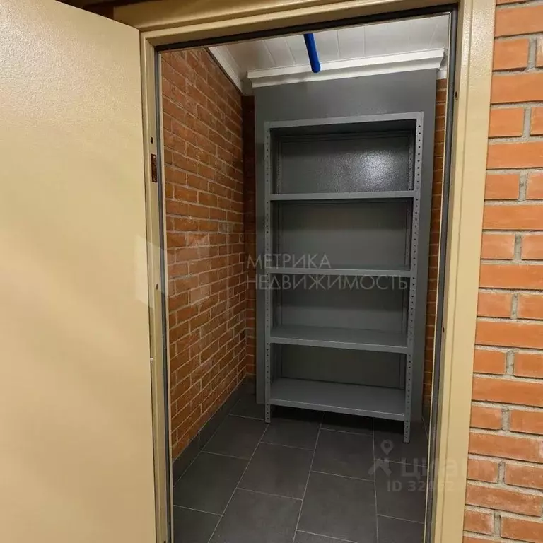 Склад в Тюменская область, Тюмень ул. Николая Машарова, 8 (3 м) - Фото 1