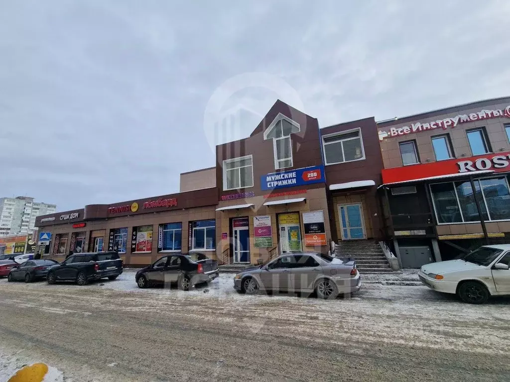 Помещение свободного назначения в Омская область, Омск просп. ... - Фото 0
