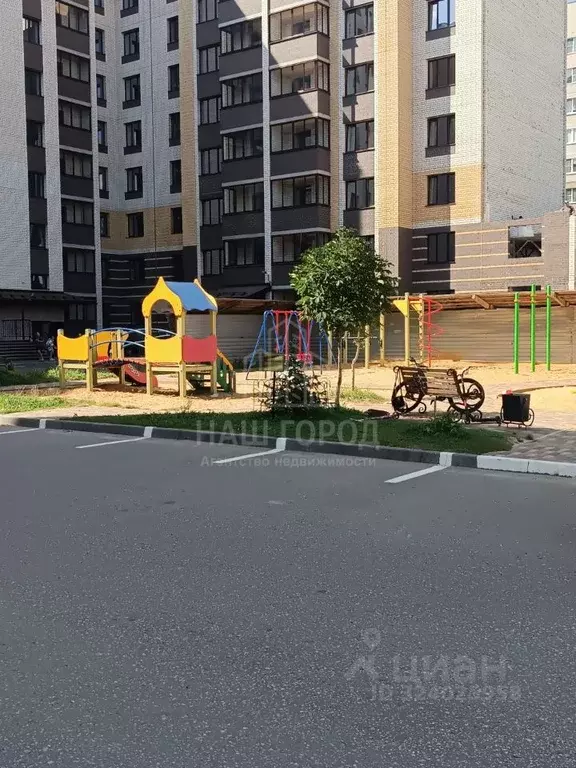 1-к кв. Тамбовская область, Тамбов Астраханская ул., 181 (54.0 м) - Фото 1