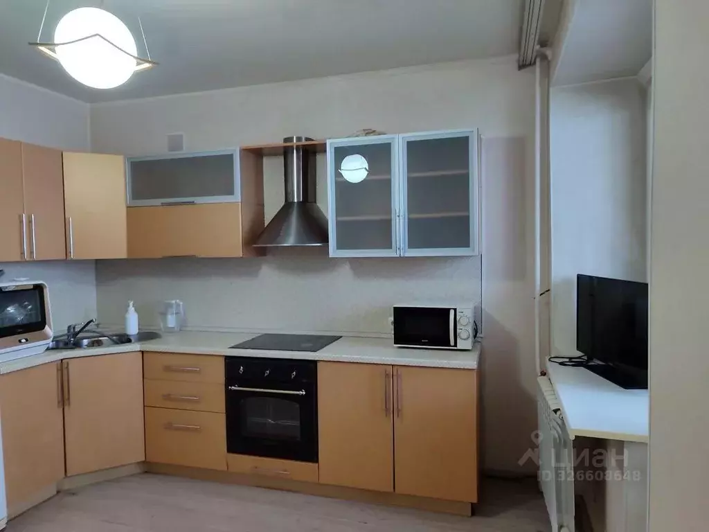 2-к кв. Тюменская область, Тюмень ул. Клары Цеткин, 61к2 (70.0 м) - Фото 2