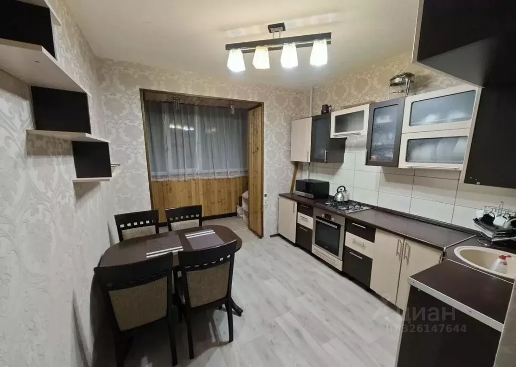 2-к кв. Ямало-Ненецкий АО, Новый Уренгой Юбилейный мкр, 2/5А (78.0 м) - Фото 1