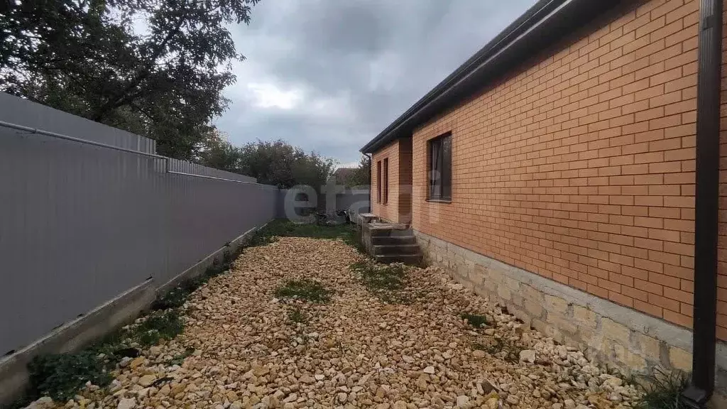 Дом в Ставропольский край, Михайловск Шпаковский район, Передовая ул., ... - Фото 2