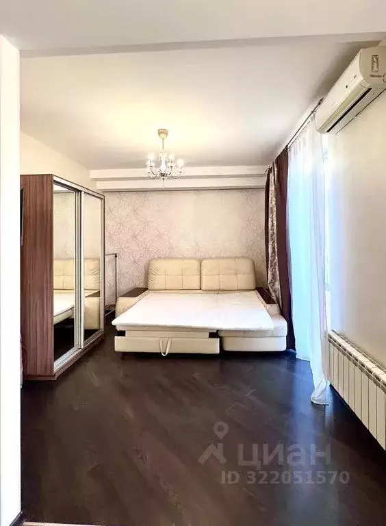 1-к кв. Волгоградская область, Волгоград ул. Маршала Чуйкова, 1 (30.0 ... - Фото 0