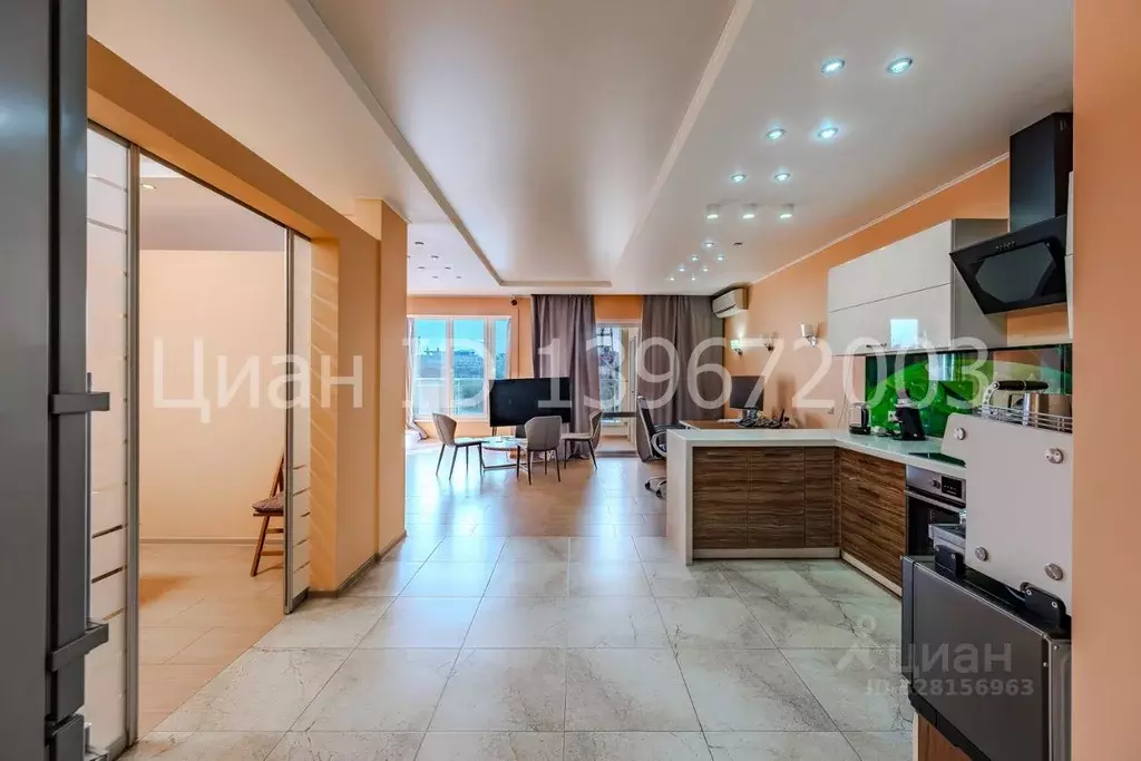 2-к кв. Краснодарский край, Сочи Центральный мкр, ул. Первомайская, 19 ... - Фото 0