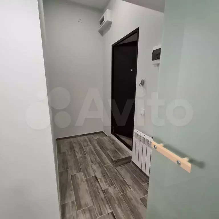 Доля в квартира-студии, 30 м, 2/4 эт. - Фото 1