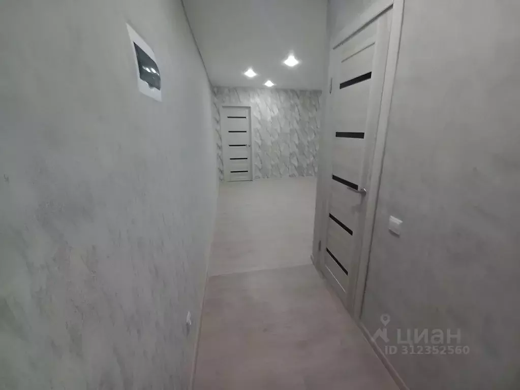 2-к кв. Марий Эл, Волжск Пролетарская ул., 18 (43.0 м) - Фото 0