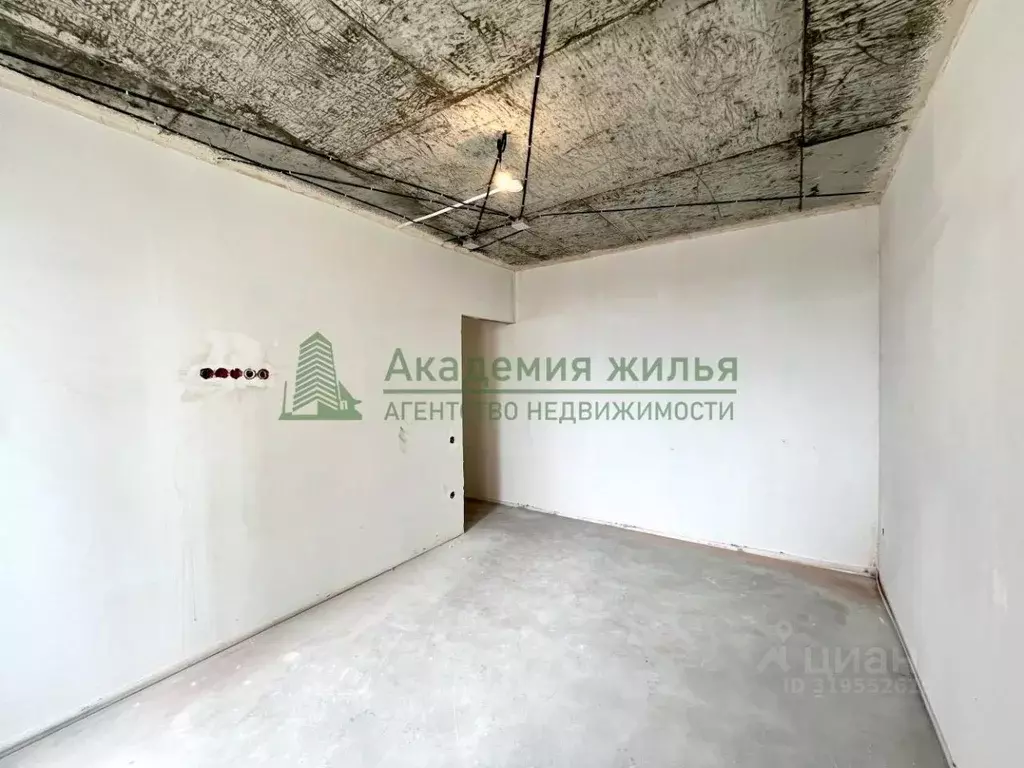 1-к кв. Саратовская область, Саратов Новоузенская ул., 89к1 (45.7 м) - Фото 1