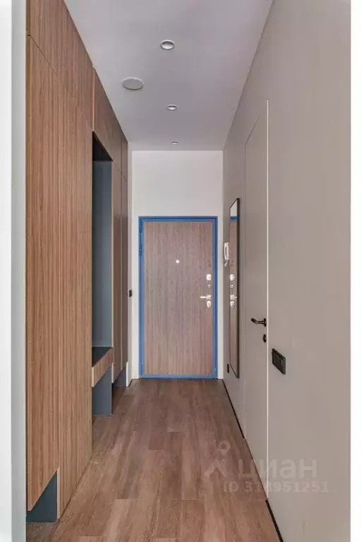 Квартира, 3 комнаты, 71.3 м - Фото 1