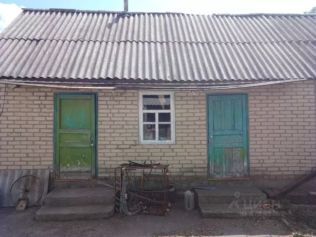 Дом в Ростовская область, Гуково Бакинская ул. (74 м) - Фото 1