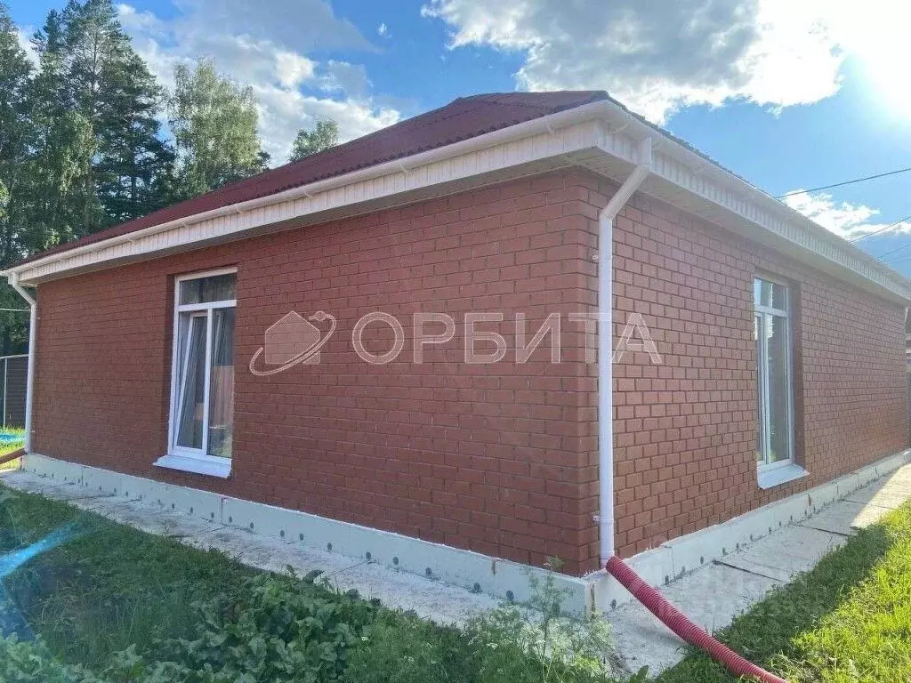 Дом в Тюменская область, Тюменский район, с. Перевалово ул. ... - Фото 1