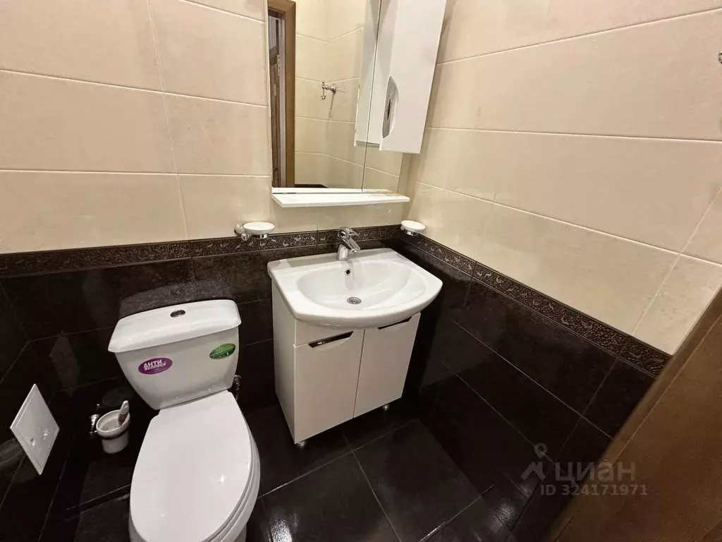 2-к кв. Северная Осетия, Владикавказ просп. Доватора, 20В (80.0 м) - Фото 2