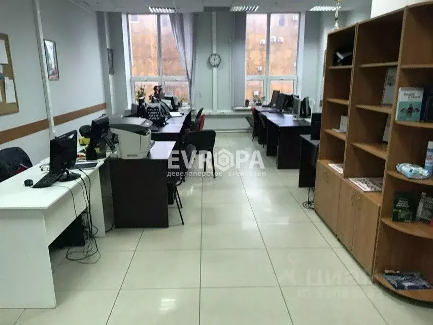 Офис в Ульяновская область, Ульяновск ул. Карла Маркса, 13Ак2 (94 м) - Фото 1