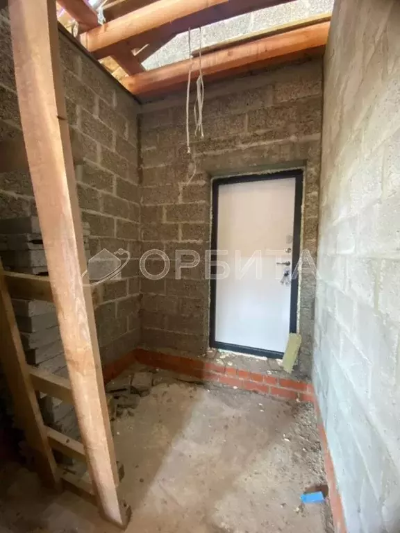 Дом в Тюменская область, Тюменский муниципальный округ, с. Чикча ул. ... - Фото 2