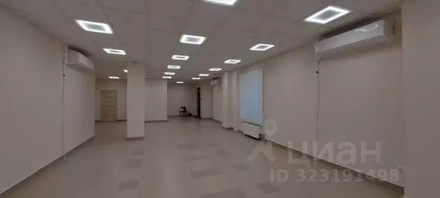 Помещение свободного назначения в Свердловская область, Екатеринбург ... - Фото 2