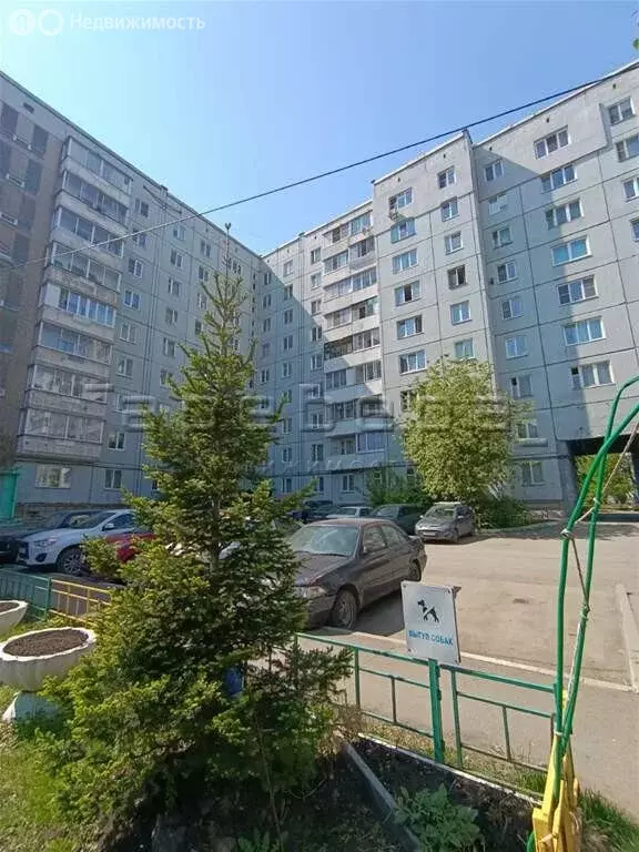 3-комнатная квартира: Красноярск, улица Сергея Лазо, 28 (65 м) - Фото 1
