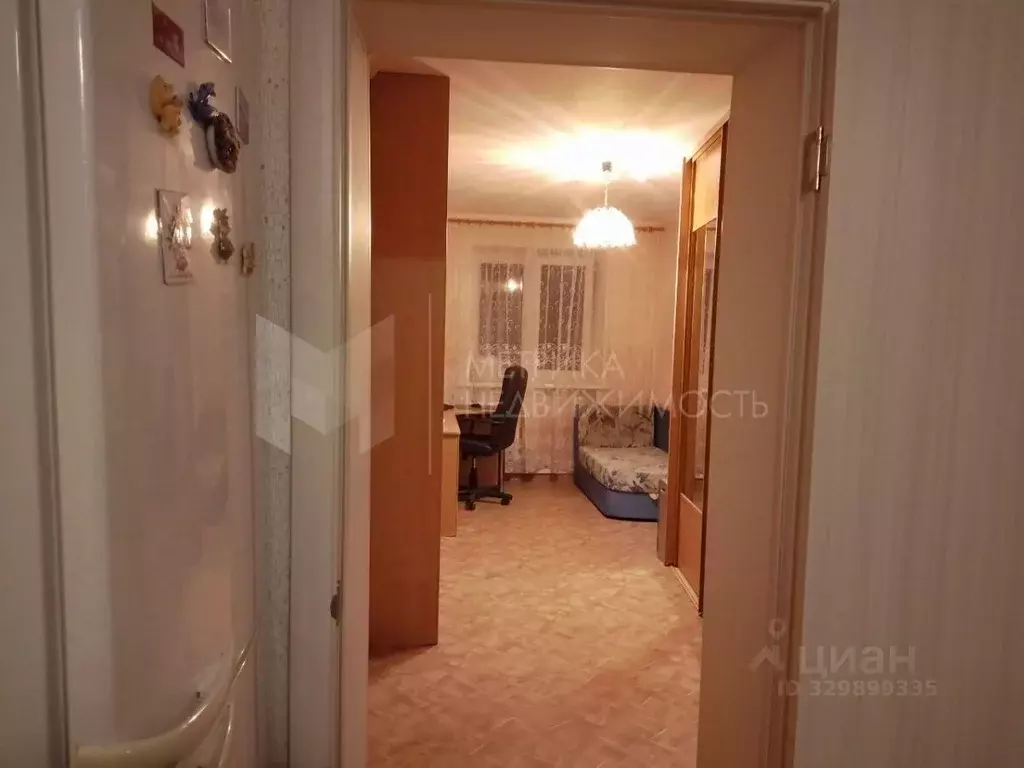 2-к кв. Тюменская область, Тюмень ул. 50 лет Октября, 37а (46.3 м) - Фото 1