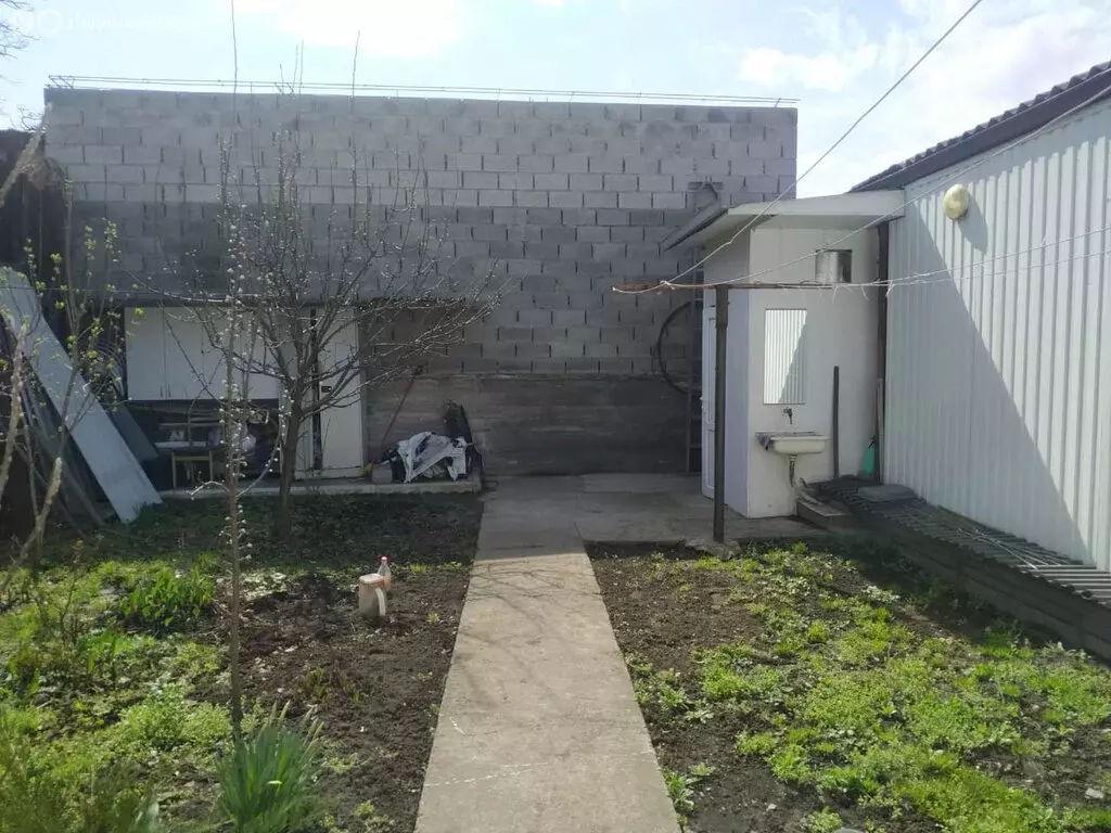 Дом в Владикавказ, улица Братьев Габайраевых, 22А (73.7 м) - Фото 1