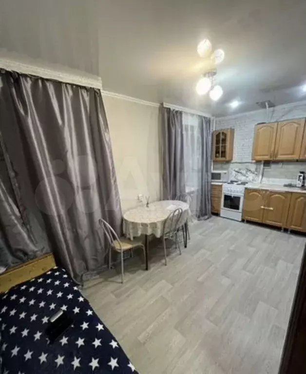 1-к. квартира, 38 м, 1/6 эт. - Фото 1