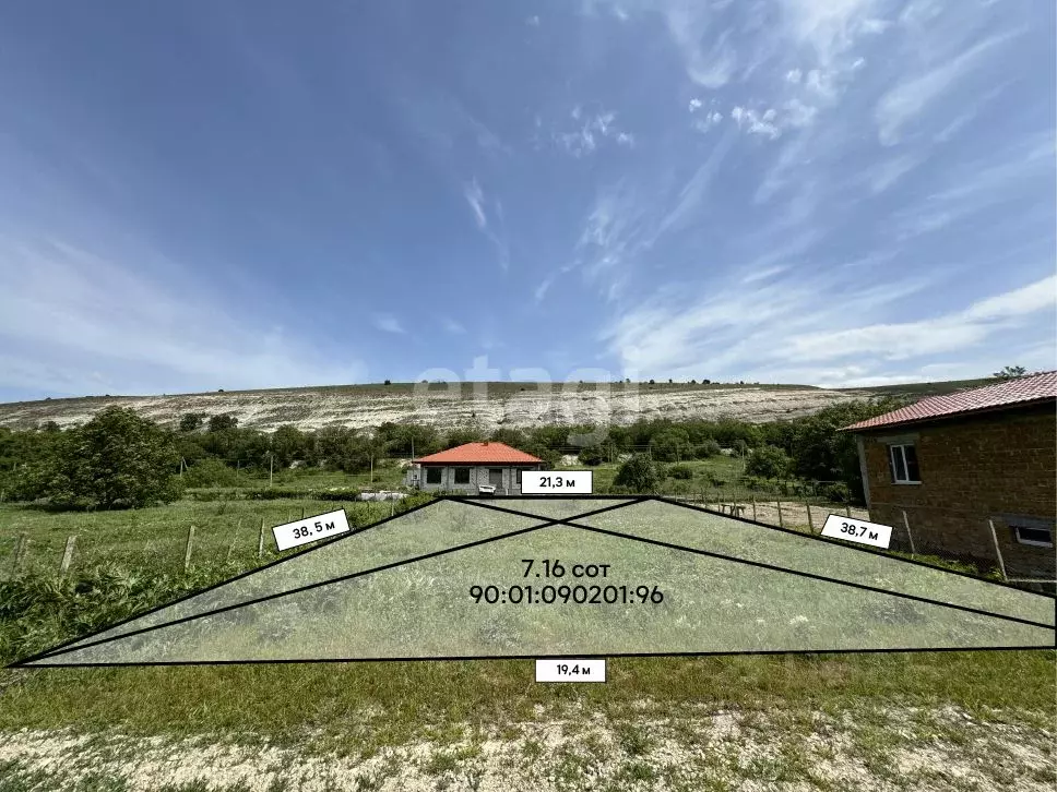 Участок в Крым, Бахчисарайский район, Железнодорожненское с/пос, с. ... - Фото 1