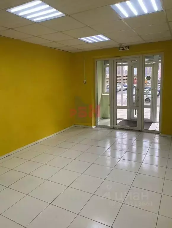 Торговая площадь в Воронежская область, Воронеж ул. Артамонова, 34/2 ... - Фото 1