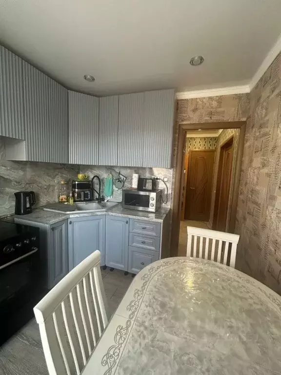 3-к кв. Северная Осетия, Владикавказ ул. Астана Кесаева, 4 (59.0 м) - Фото 0